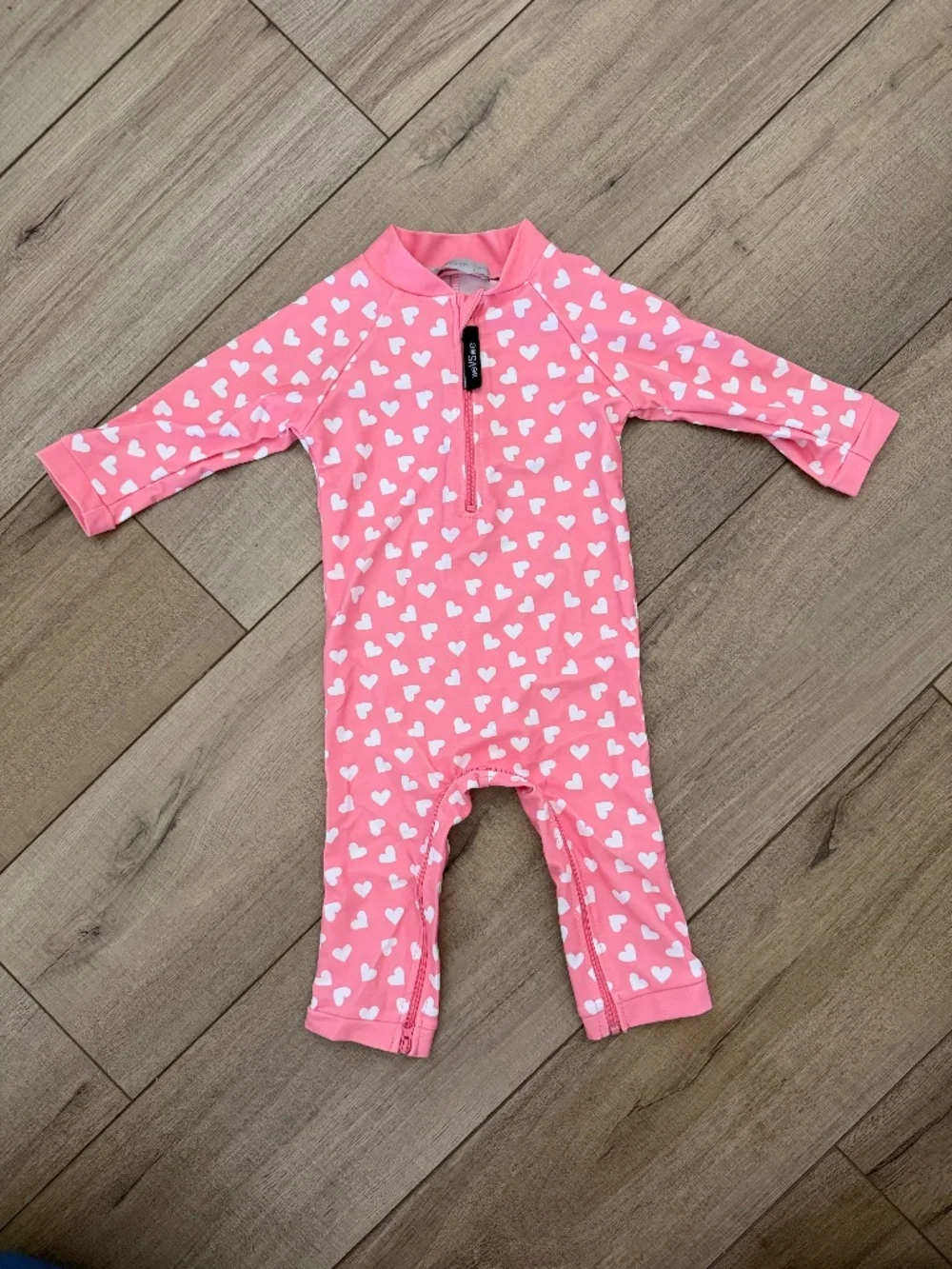 Pink Heart Long Sleeve Rashguard Swimsuit – 6-12 Months